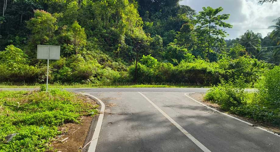 Main road junction